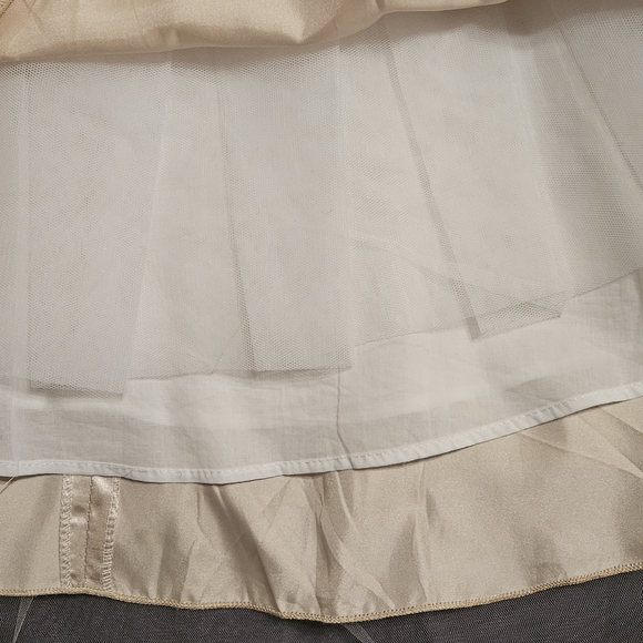 Size 10 special occasion dress - Picture 3 of 5